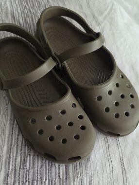 CROCS Olive Green Kids Classic Clog Sandals